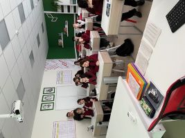 Профориентационная встреча с выпускниками Толмачевской школы прошла в Лужском институте