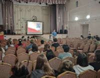 «Победа – дело семейное»: советник директора по воспитанию поделился со студентами историей своей семьи